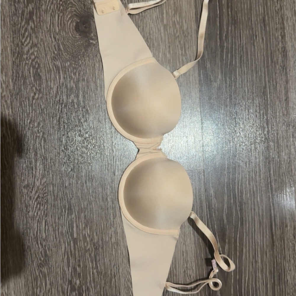 Victoria's secret PINK Cream push-up Bra